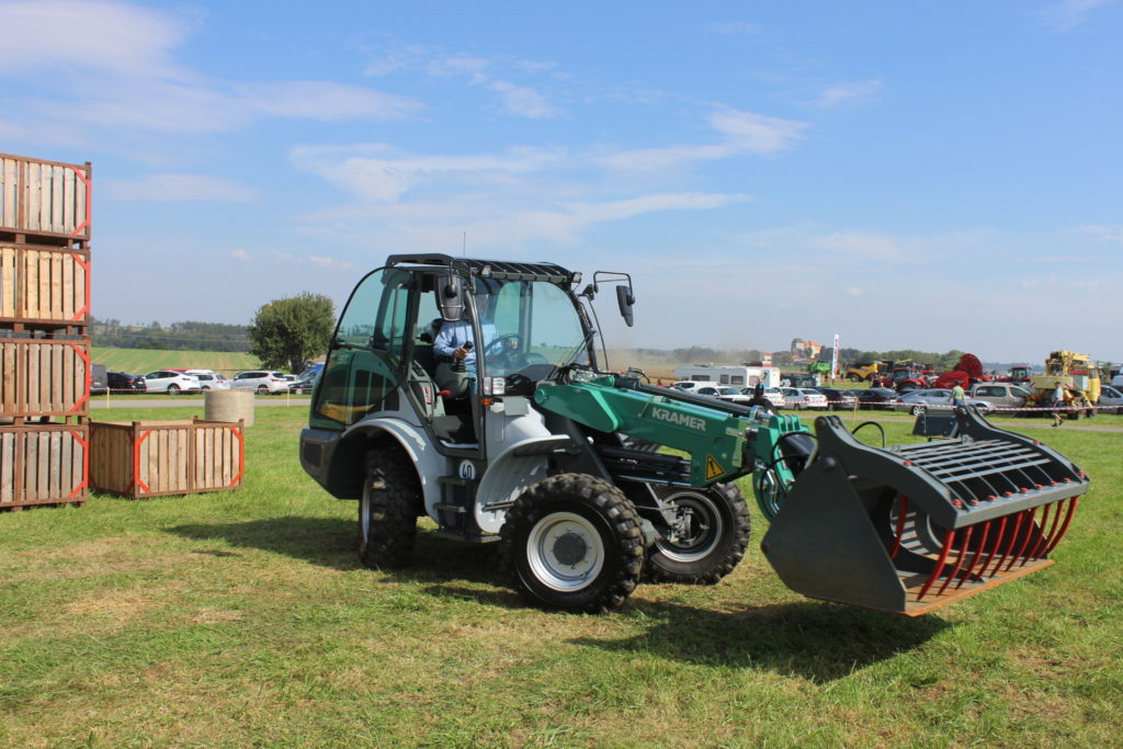 Kolový nakladač s teleskopem Kramer KT 35.8T