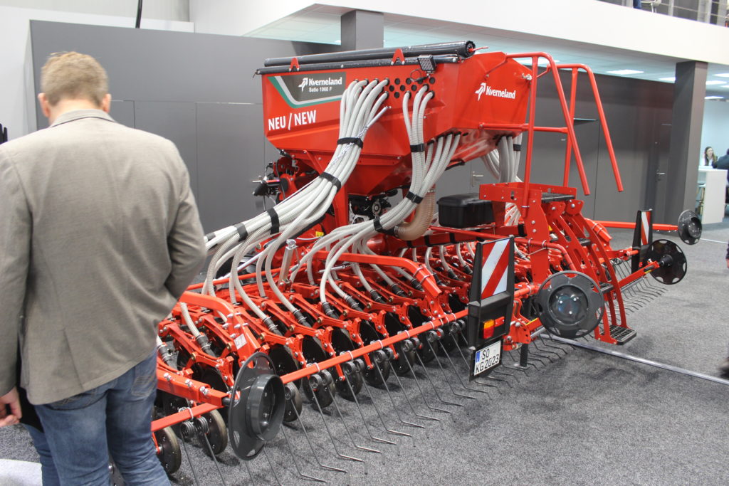 Kverneland Satio 1060 F na veletrhu Agritechnica.