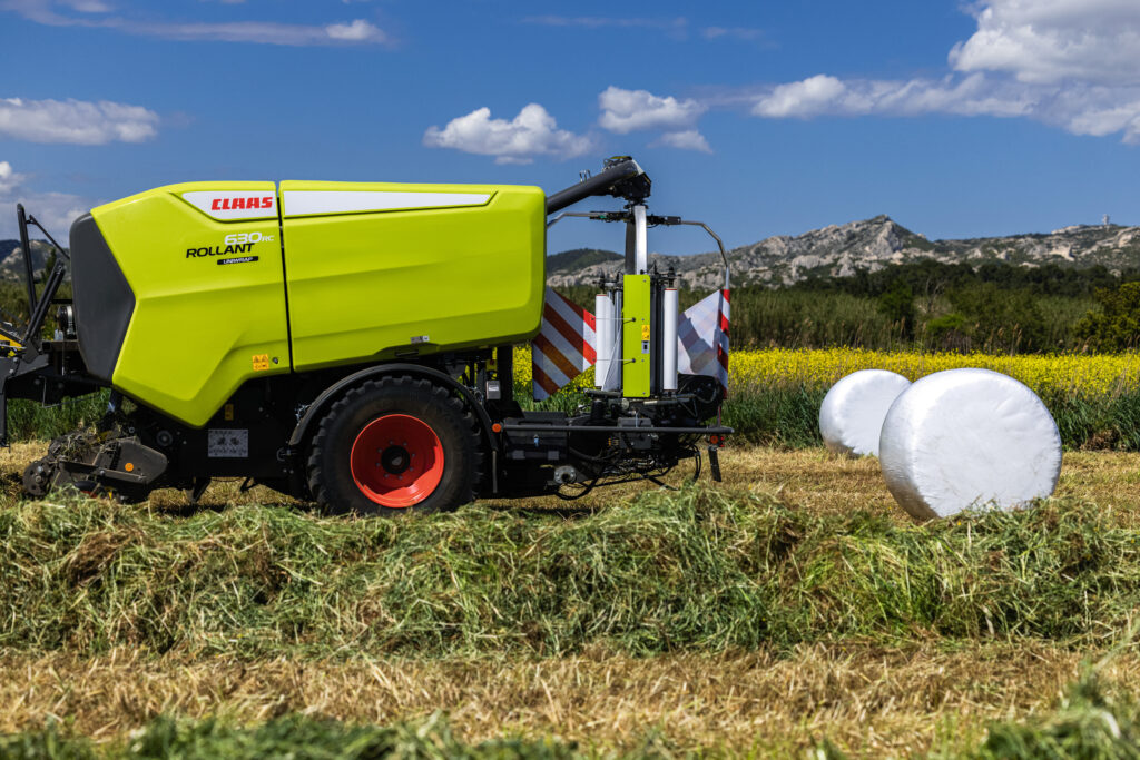 Nový Rollant 630 RC Uniwrap  firmy Claas se pyšní vyšší výkonností, nabízí více ovládacího komfortu, snížení provozních nákladů a zesílení nejvíce namáhaných komponent.