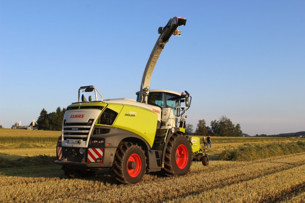 Řezačka Claas Jaguar 970 byla vybavena nádrží na konzervant Actisiler 37, kterou lze nově plnit on-board z nádrže na vodu.