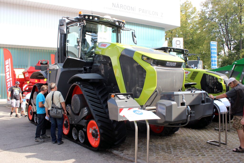 Traktor Claas Xerion 12.650 TerraTrac získal na výstavě Země živitelka cenu Zlatý klas