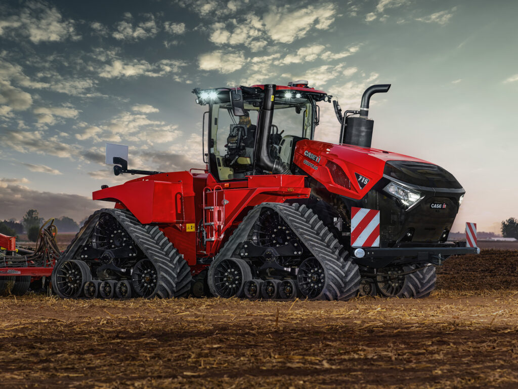 Svou premiéru na veletrhu Eima bude mít finalista soutěže Traktor roku 2025 v kategorii HighPower (300 k+), nový model Case IH Quadtrac 715 o výkonu 778 k. 