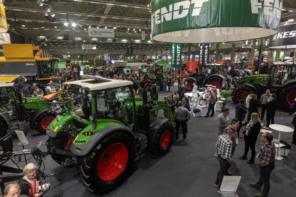 Výrobce Fendt si z finského veletrhu zemědělských strojů MaatalousKonemessut 2024 v Helsinkách odnáší stříbrnou medaili za novou řadu traktorů Fendt 600 Vario.