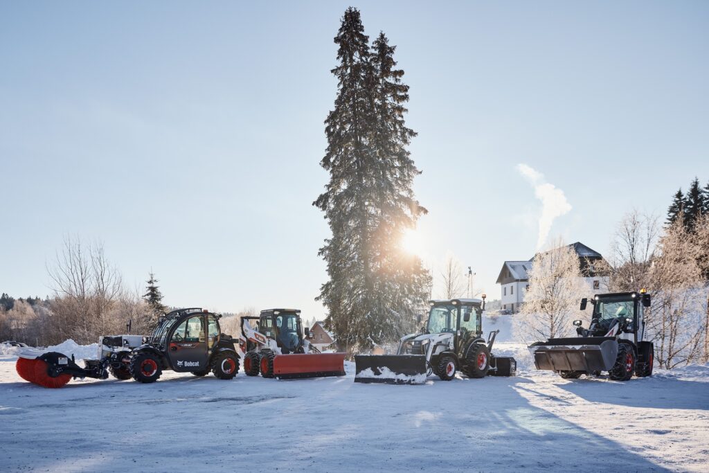 Společnost Doosan Bobcat oznámila ještě širší nabídku řešení pro odklízení sněhu, zahrnující vhodné nářadí pro každou situaci. 