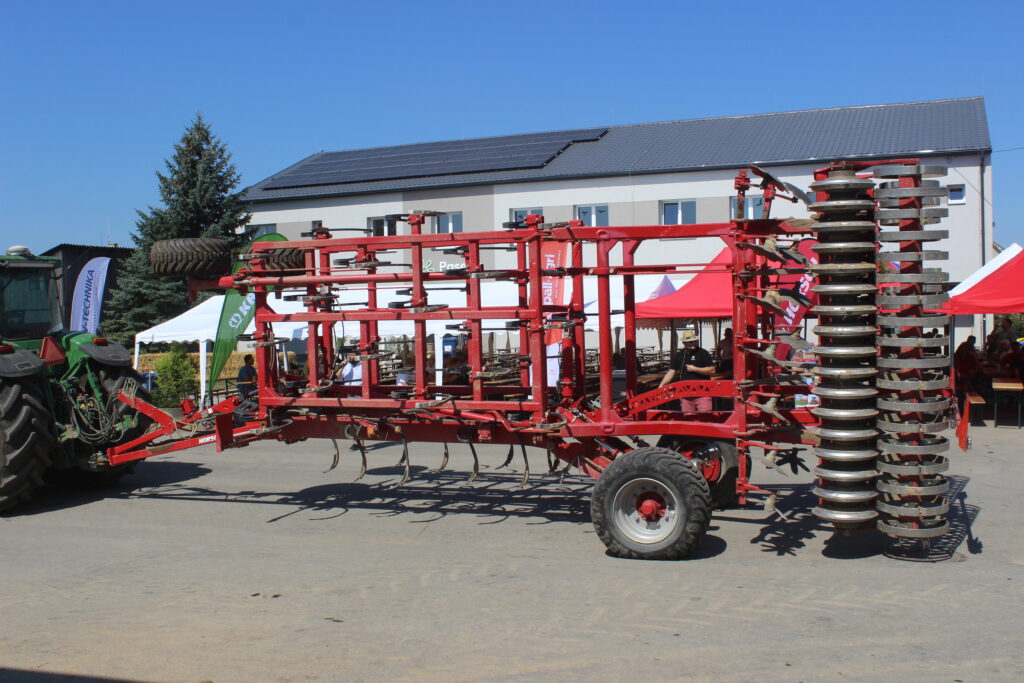 Srdcem všech strojů Cruiser XL je předpružená slupice firmy Horsch. Kypřiče Horsch Cruiser 5 – 6 XL mají stávající provedení slupic.