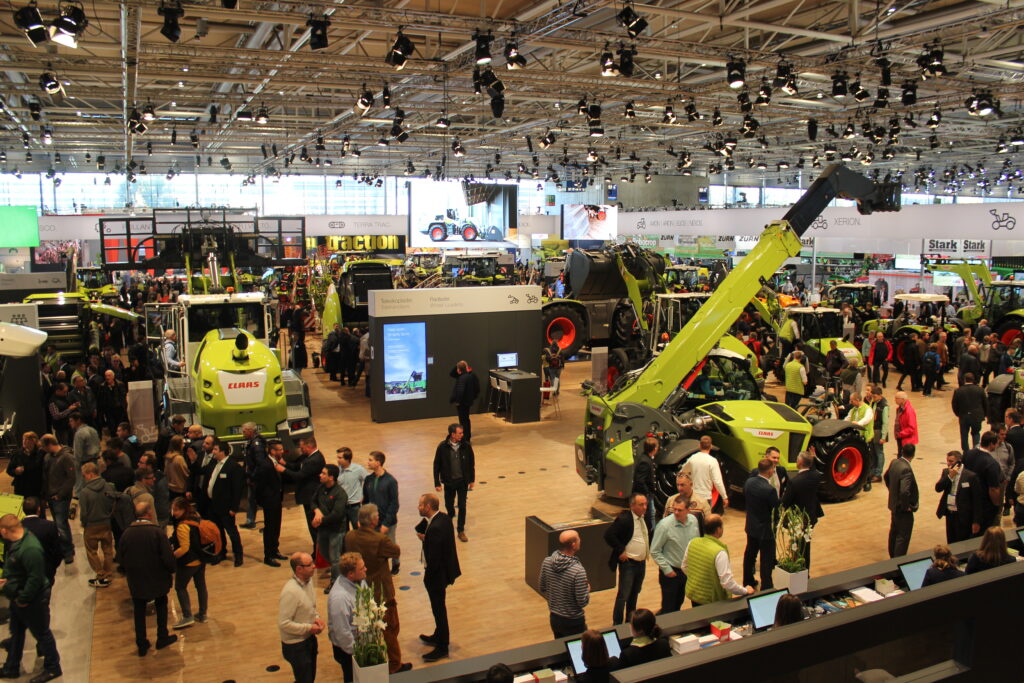 Veletrh Agritechnica 2025 otevírá odborným návštěvníkům přímý přístup k inovativním, vzájemně propojeným zemědělským produktům, k systémům, které zvyšují efektivitu, udržitelnost a produktivitu prostřednictvím digitálních technologií. 