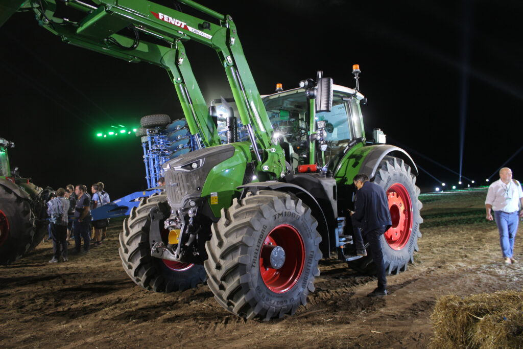 Fendt 728 Vario dosáhl v roce 2024 na první místo mezi nejoblíbenějšími traktory v Německu.