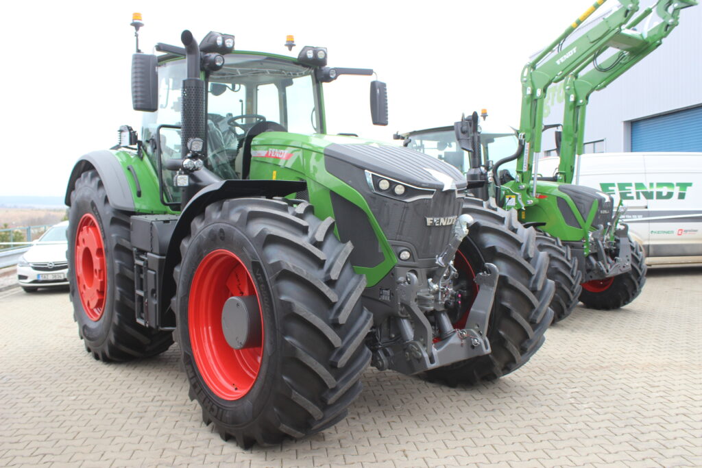 Od dubna 2024 je PTx součástí koncernu AGCO, vedle renomovaných značek traktorů jako Fendt, Massey Ferguson a Valtra.