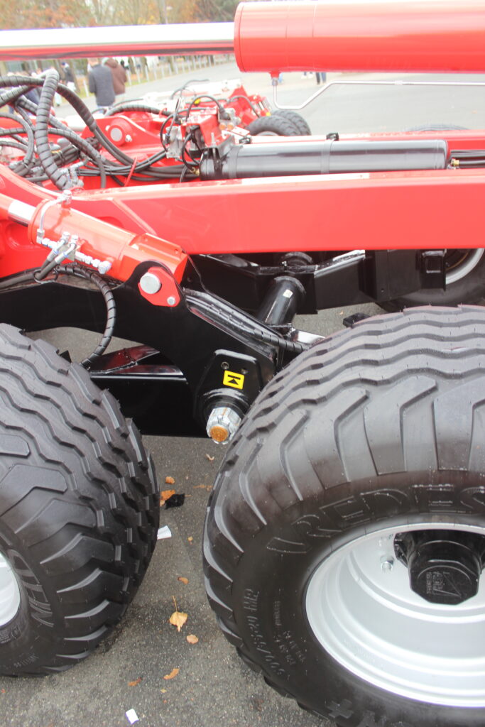 Detail provedení podvozku podmítače.