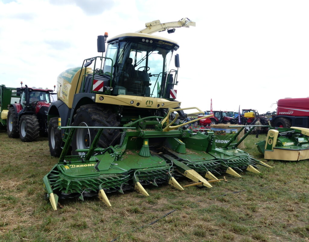 Některé adaptéry tvoří článkové vkládací dopravníky
