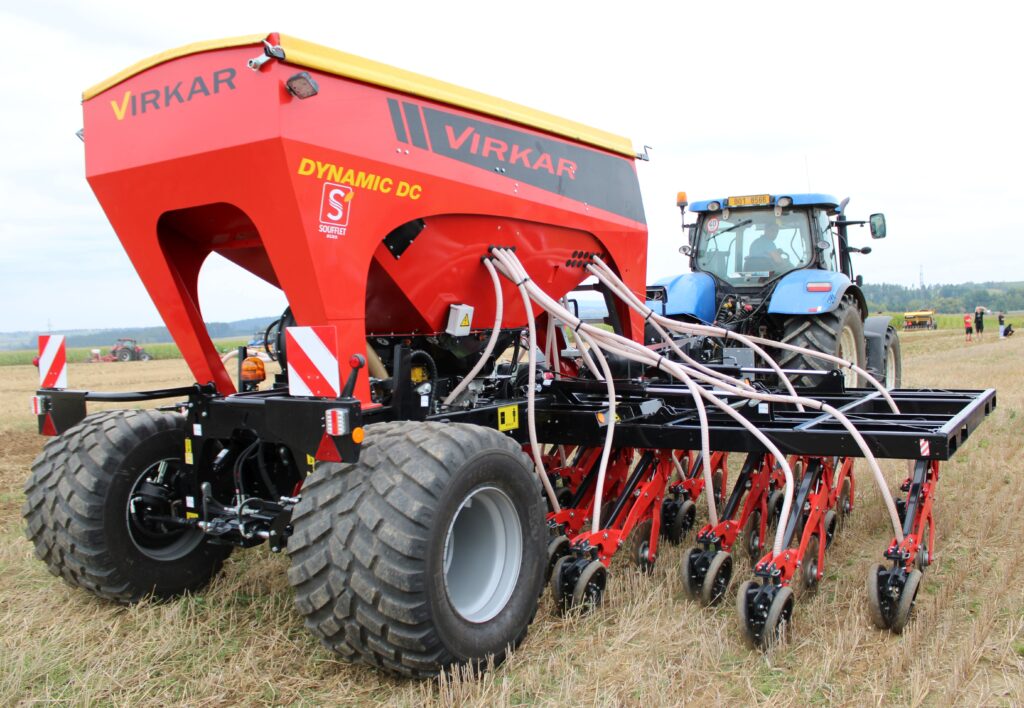 Secí stroj pro přímé setí (no-till) Virkar Dynamic DC 