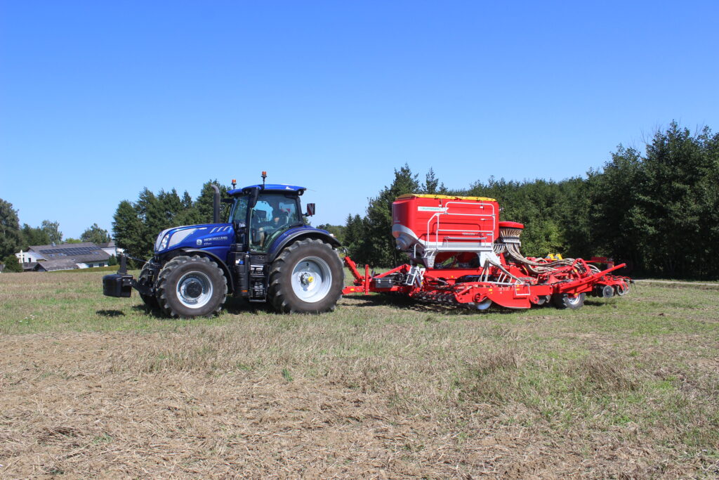 New Holland T7.300 je vybaven šestiválcovým motorem NEF od společnosti FPT Industrial, který byl optimalizován řadou prvků a vylepšení.