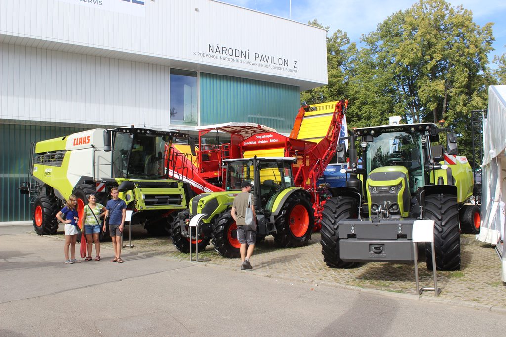 Firma U+M Servis připravila pro návštěvníky veletrhu Země živitelka 2026 velký stánek na volné ploše 502 u pavilonu „Z“. K vidění byla celá řada novinek.